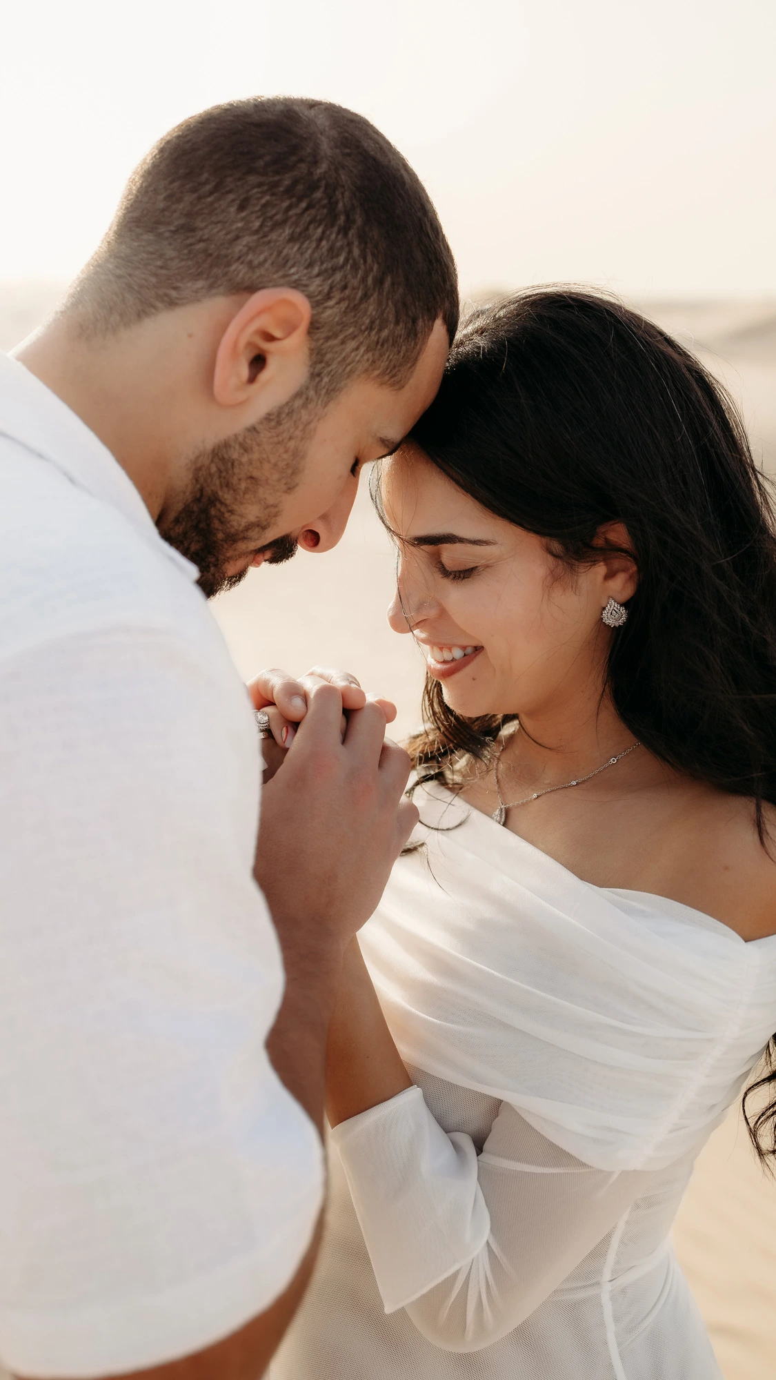 Dubai Family Photographer Desert Couple Detail Shot Holding Hands